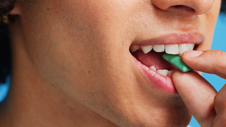 Simple Ways to Support Teeth and Freshen Breath