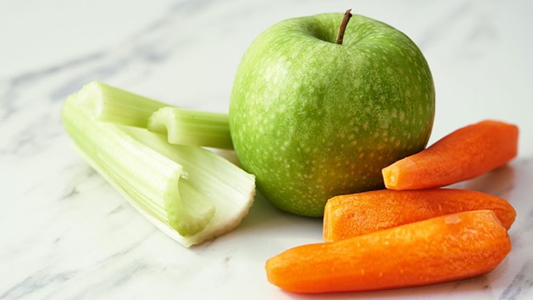 Bite-Sized Tips: How Food Choices Impact Your Teeth and Breath